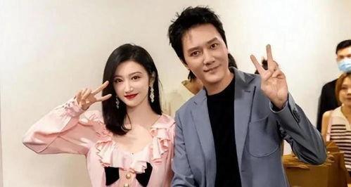 最新娱乐八卦爆料文章,明星恋情、新剧动态大揭秘！