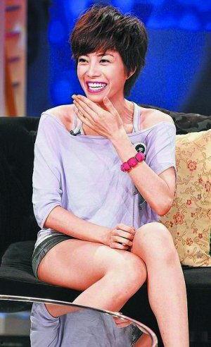 徐怀钰最新爆料新闻视频,揭秘娱乐圈不为人知的秘密