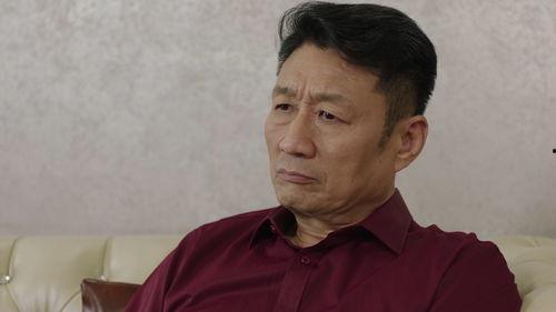 爆料新闻男主角是谁扮演的,神秘演员倾情演绎